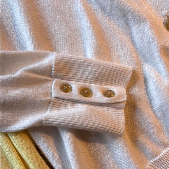 GAP Chic White Button-Up Cardigan - Picture 6 of 9